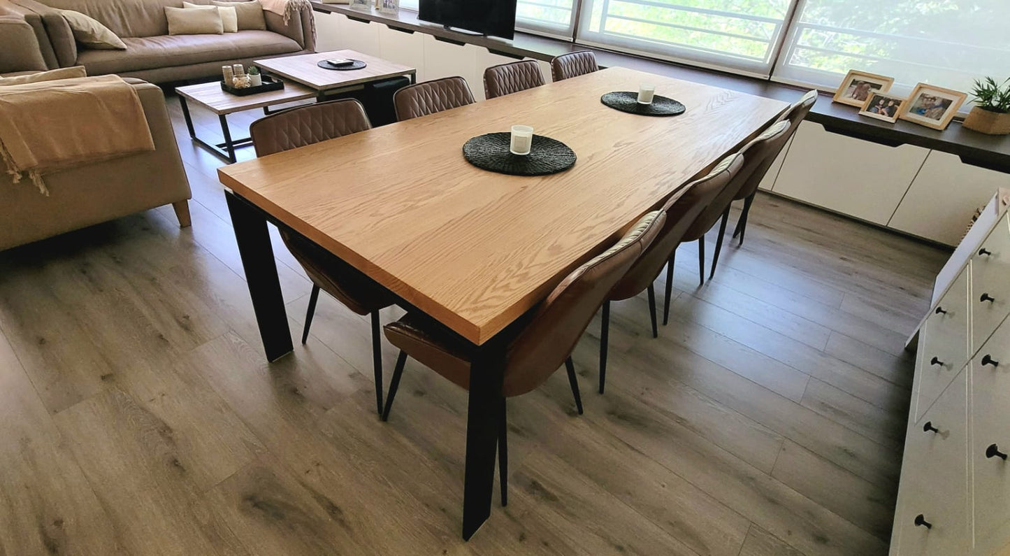 Mesa de comedor de Roble Zurich
