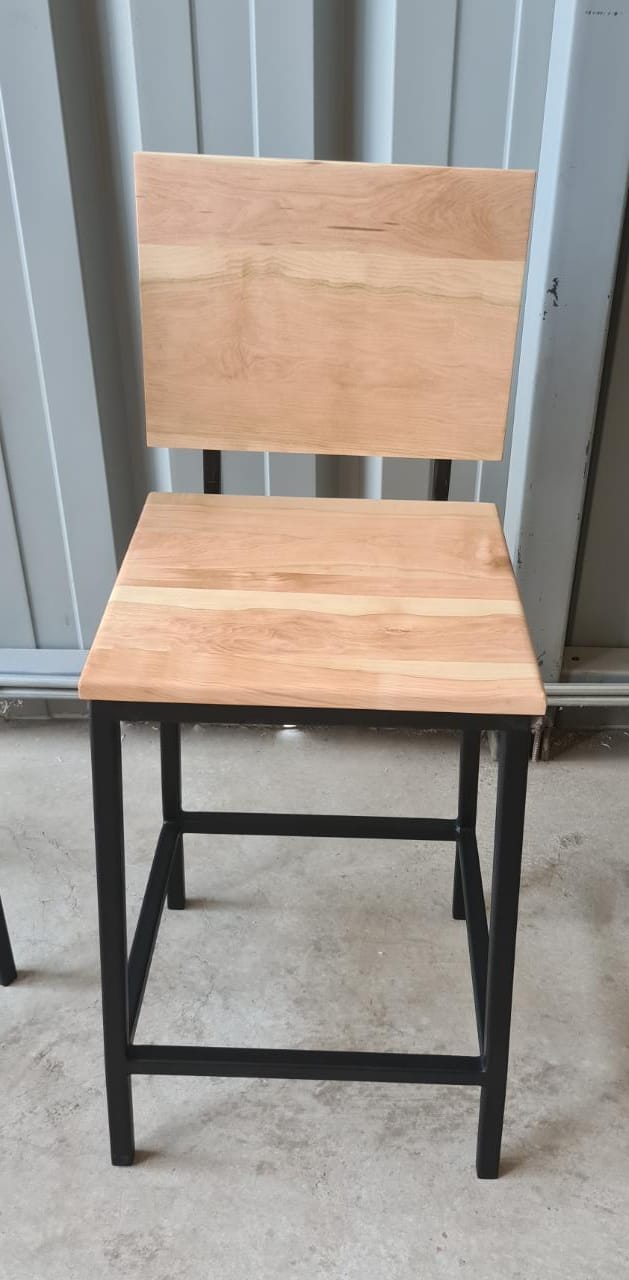 Silla alta para bar Alicia - Lenga - mingenio.cl