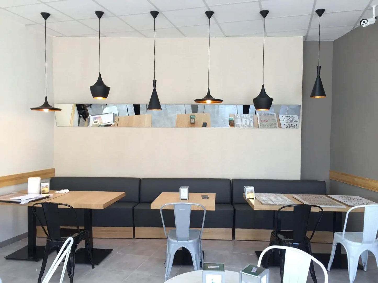 Mesa de restorant para 2 tipo cafetería