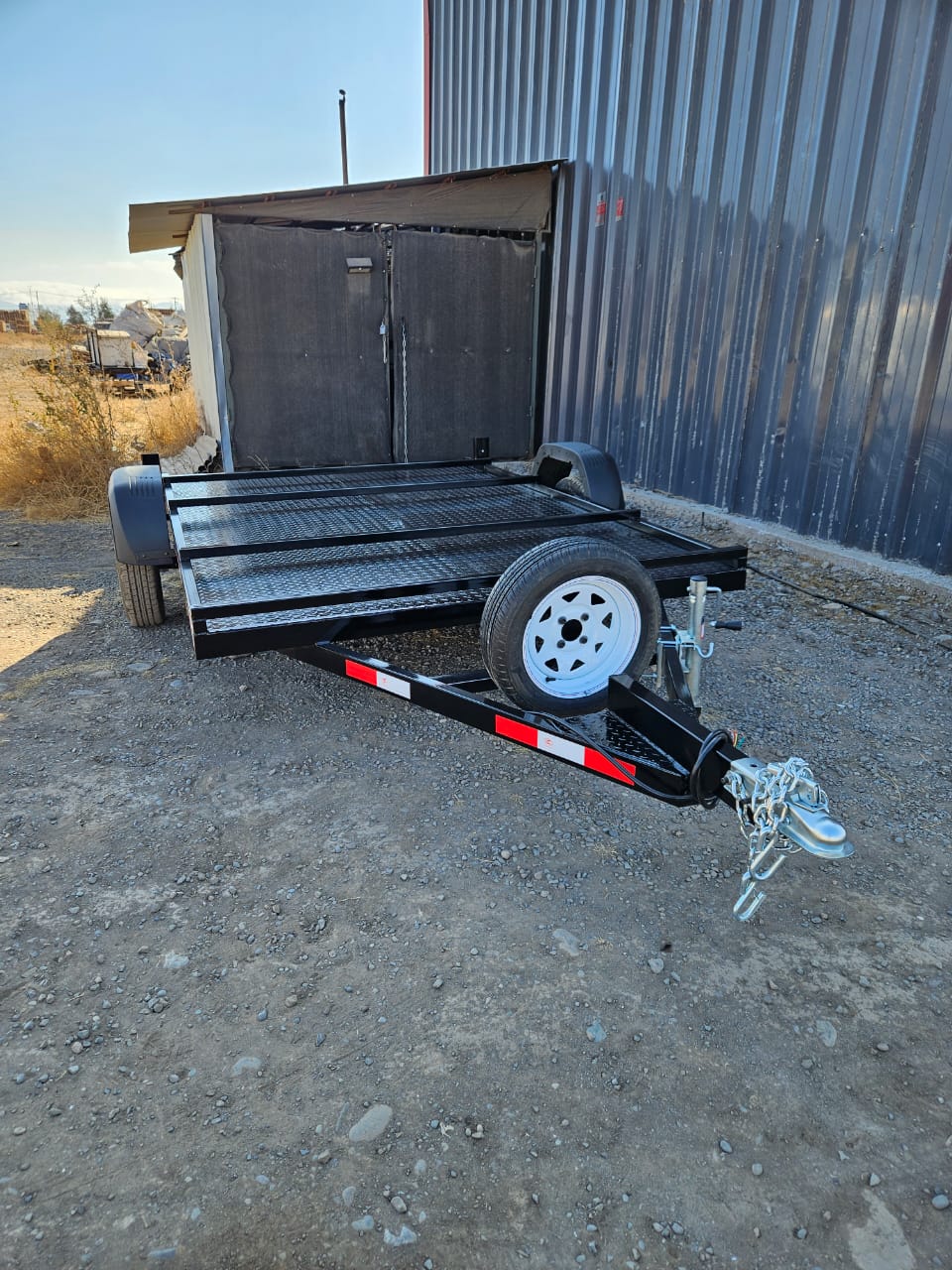 Carro de arrastre portabicletas 1000kg (3 x 2 mt útil)